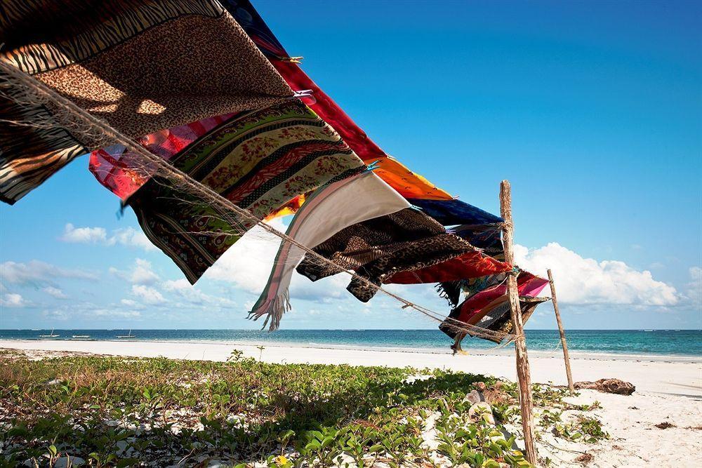 Neptune Paradise Beach Resort & Spa Galu Ngoại thất bức ảnh
