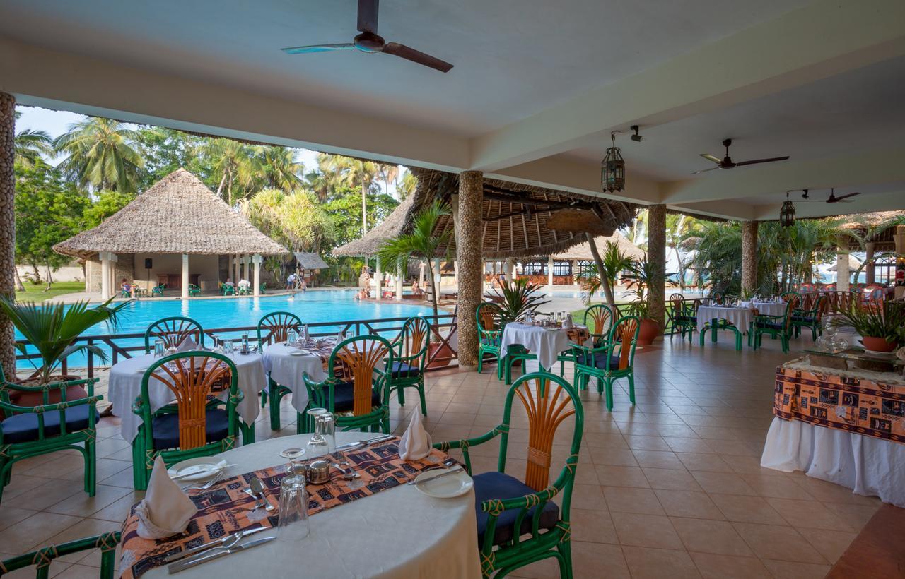 Neptune Paradise Beach Resort & Spa Galu Ngoại thất bức ảnh